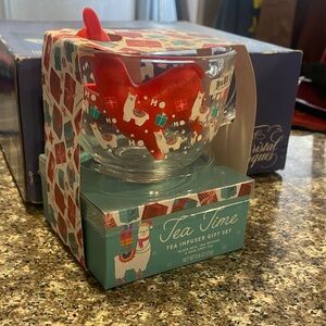 Tea Time Llama Mug and Infuser Set - Red